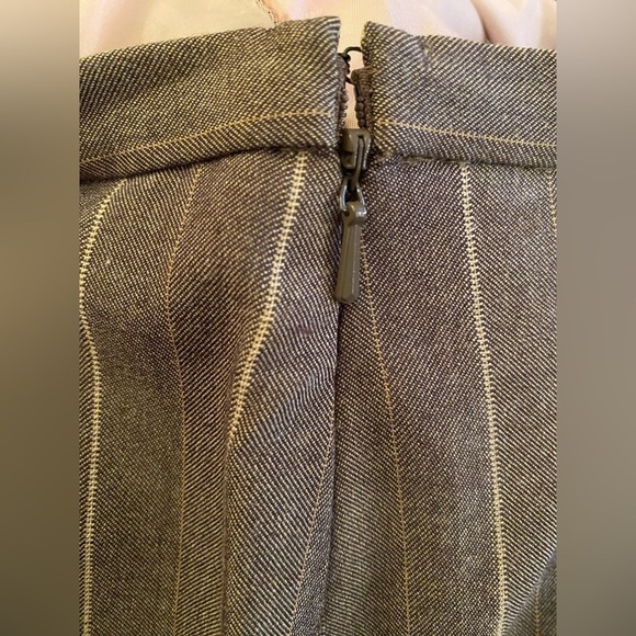 Y2K,  Nygård Collection Petites greyish brown/pink pinstripe accordion hem skirt - Picture 9 of 13